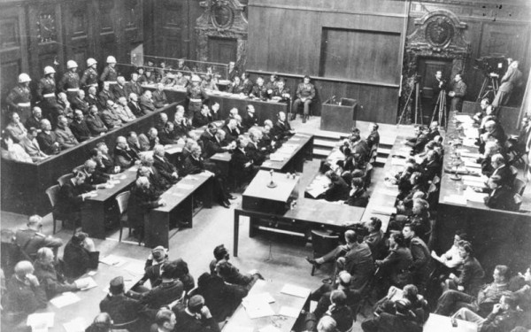 Ιστορίες: Η δίκη της Νυρεμβέργης