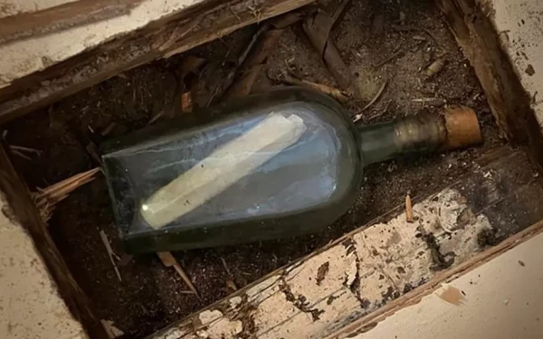Βρέθηκε μπουκάλι με σημείωμα 135 ετών (φωτ.)