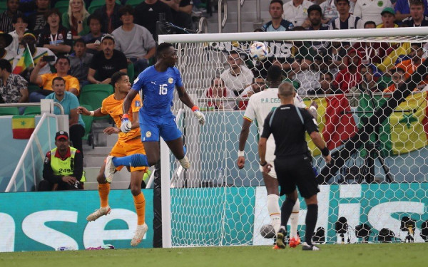 Σενεγάλη - Ολλανδία 0-2: Οι «τουλίπες» άνθισαν στο τελευταίο 15λεπτο (βίντεο)