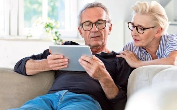 Παρατείνεται η προθεσμία υποβολής αιτήσεων για το Πρόγραμμα ψηφιακής εκπαίδευσης και ενδυνάμωσης πολιτών άνω των 65 ετών και ατόμων με αναπηρία