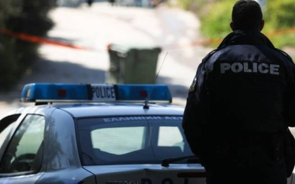 Η ώρα του ανακριτή για τον μαστροπό αστυνομικό - Επιμένει να αρνείται τις κατηγορίες