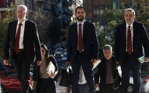 Ειδικό Δικαστήριο: Ξεκίνησε η δίκη Παππά και Καλογρίτσα για τις τηλεοπτικές άδειες