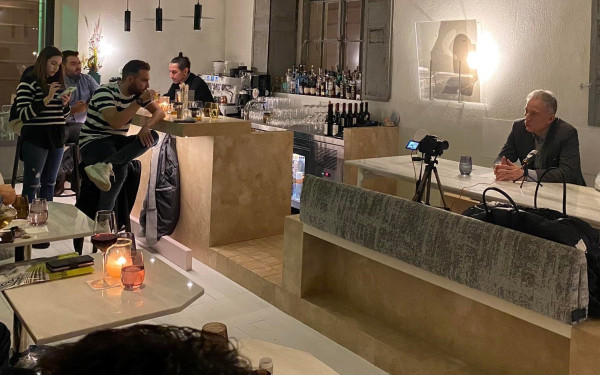 Στελέχη και μέλη του ΠΑΣΟΚ Θεσσαλονίκης κάθισαν στα… «θρανία»