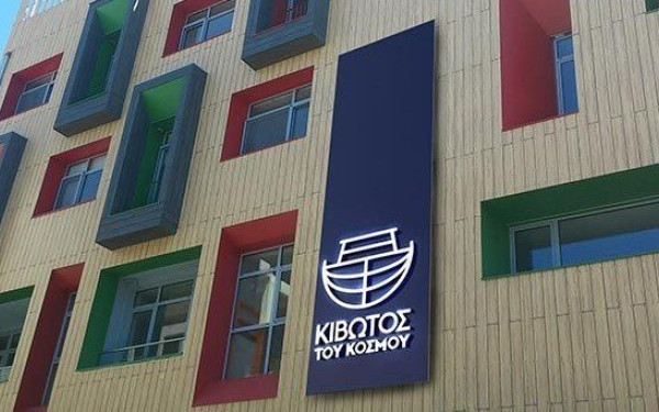 Παρέμβαση Ιερώνυμου για την «Κιβωτό του Κόσμου»: Ουδεμία σχέση με την Αρχιεπισκοπή - Επέβαλα την απαγόρευση ιεροπραξιών στον π. Αντώνιο