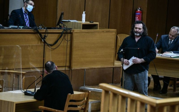 Δίκη Χρυσής Αυγής: Προκλητικός ο Γ. Λαγός κατά των δικαστών - Αποβλήθηκε από την αίθουσα