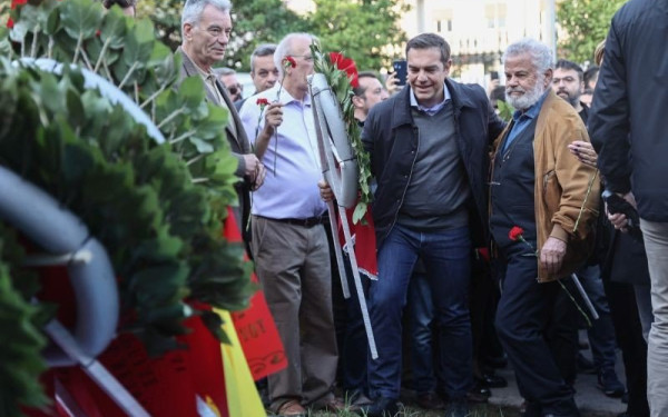 Αλ.Τσίπρας από Πολυτεχνείο: «Το μήνυμα της εξέγερσης του Νοέμβρη πιο επίκαιρο από ποτέ» (βίντεο)