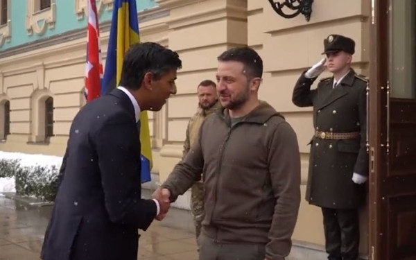 O Ζελένσκι σήμερα στο Λονδίνο