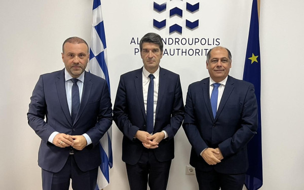 Στην Αλεξανδρούπολη και ο Γάλλος πρέσβης