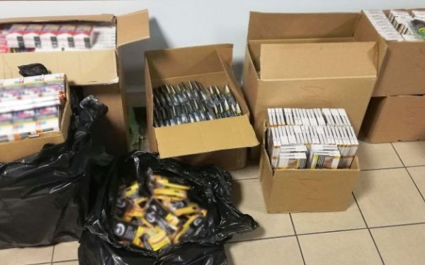 Θεσσαλονίκη: Πιάστηκε 66χρονος με πάνω από 3.000 λαθραία τσιγάρα (φωτ.)