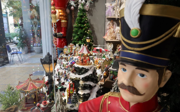 Δ. Παύλου Μελά: Διαγωνισμός καλύτερης εορταστικής βιτρίνας 