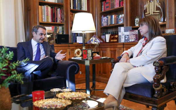 Το Σάββατο στην ΠτΔ ο Κ. Μητσοτάκης για τη διάλυση της βουλής και την προκήρυξη των εκλογών