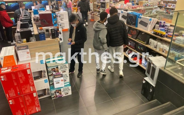 Θεσσαλονίκη: Η Black Friday στην εποχή της ακρίβειας - «Ζεσταίνεται» η κίνηση (φωτ.)