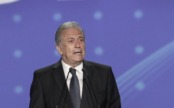 Ευρωπαϊκή πηγή απαντά: Έστειλε μέιλ ο Παντσέρι προς υποστήριξη Αβραμόπουλου ως απεσταλμένου της ΕΕ στον Κόλπο;