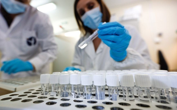 ΕΟΔΥ: 15 περιστατικά μηνιγγίτιδας και 2 θάνατοι από την αρχή του χρόνου