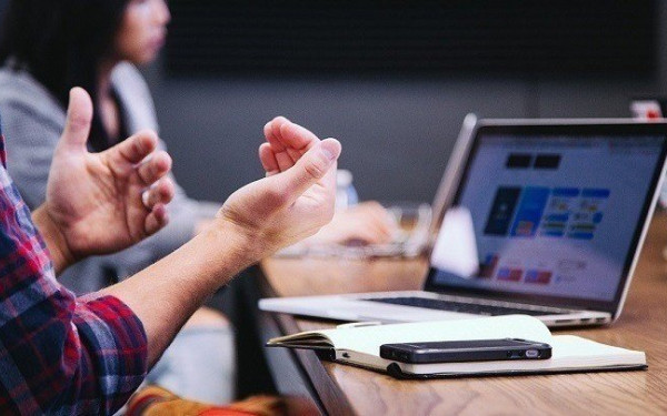 Ξεπέρασαν τις 10.000 οι αιτήσεις για τη δωρεάν Ευρωπαϊκή Κάρτα Νέων - Εκπτώσεις και προσφορές