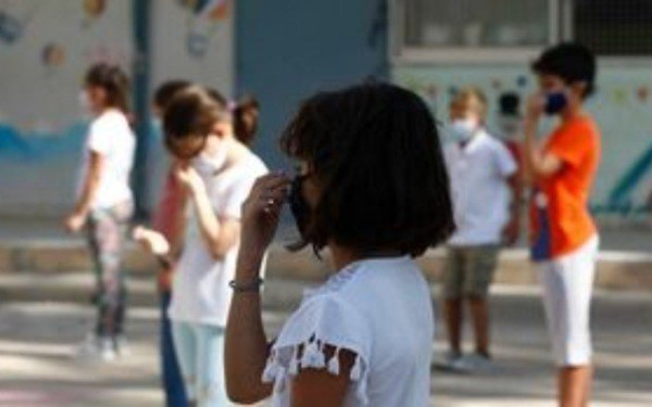 Η παραβίαση των δικαιωμάτων των παιδιών μέσα στις δομές και η αναδοχή ως επικρατούσα λύση στο πρόβλημα