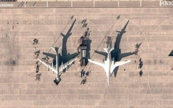 Ουκρανία: Δεκάδες ρωσικά βομβαρδιστικά με «αναμμένες τις μηχανές» - Φόβοι για επικείμενη ρωσική αεροπορική επιδρομή