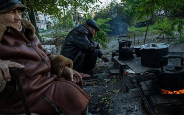 Ουκρανία: Η χώρα αντιμέτωπη με ψύχος - Προσπαθεί να αποκαταστήσει τις ζημιές στις υποδομές