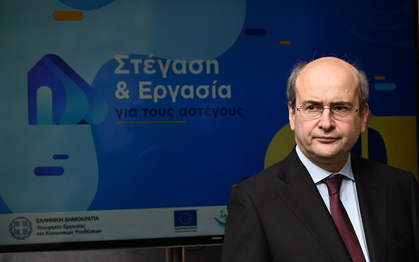 Σιγουριά Κ. Χατζηδάκη για «σημαντική» αύξηση του κατώτατου μισθού που θα στηρίξει τους πολίτες