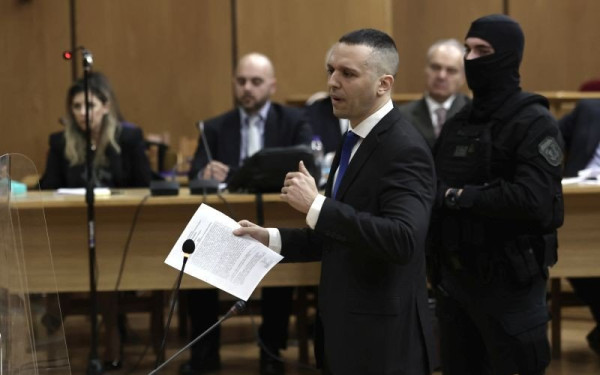 Χρυσή Αυγή: Αίτημα αποφυλάκισης κατέθεσαν Κασιδιάρης και Λαγός