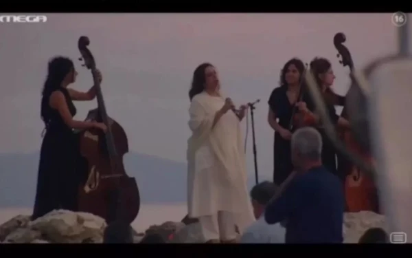 Maestro: Βίντεο από τα γυρίσματα της σκηνής που τραγουδά η Χαρούλα Αλεξίου 