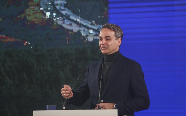 Μητσοτάκης: 3 μήνες νωρίτερα παραδόθηκε η ανακατασκευασμένη γέφυρα του Αλιάκμονα