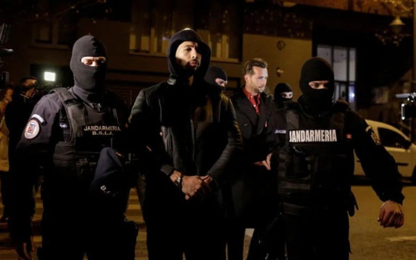 Συνέλαβαν τον kickboxer και influencer Άντριου Τέιτ στη Ρουμανία για trafficking (βίντεο)