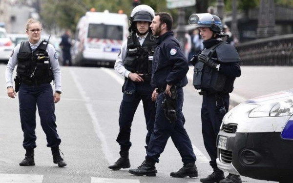 Γαλλία: Πεδίο μάχης οι δρόμοι στο Παρίσι