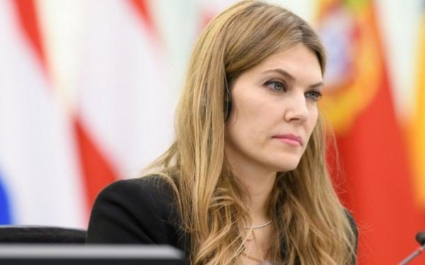 Φύλλο και φτερό η περιουσία της Καϊλή και των συγγενών της: Εταιρείες, ακίνητα και καταθέσεις μέχρι τον... Παναμά