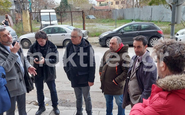 Καλαμαριά: Παραποίηση στοιχείων καταγγέλλουν γονείς μαθητών που διασχίζουν χιλιόμετρα για να πάνε στο σχολείο