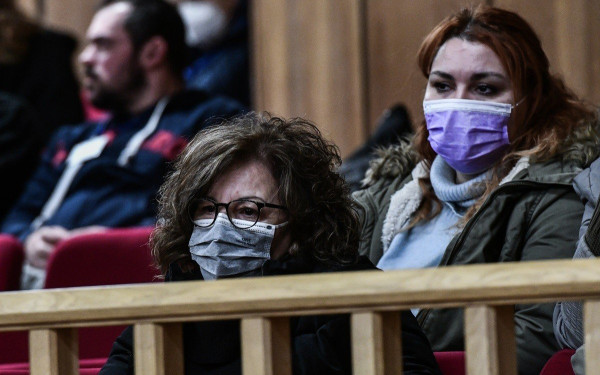 Δίκη Χρυσής Αυγής: Ο Γ. Λαγός έβρισε τη Μάγδα Φύσσα - Παρούσα η σύντροφος του Π. Φύσσα