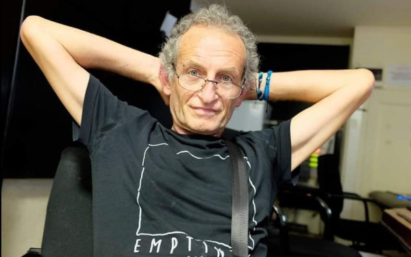 Απόστολος Τσιτσούλης: Το αφιέρωμα της ΕΡΤ στον σκηνοθέτη που πέθανε στον ύπνο του (βίντεο)