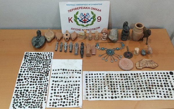 Ηγουμενίτσα: «Στοπ» στη φυγάδευση εκατοντάδων αρχαίων νομισμάτων και αντικειμένων την τελευταία στιγμή
