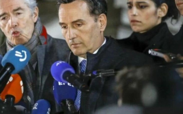 Viral το τραγούδι «Ζαμέ Κορωπί» με τα γαλλικά του Δημητρακόπουλου (βίντεο)