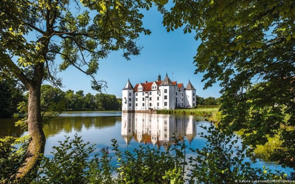 Κι όμως υπάρχει Γλύξμπουργκ - Πού βρίσκεται και πώς μπορείτε να το επισκεφτείτε (φωτ.)