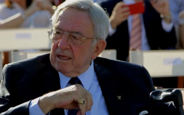 Γιατί θα ταφεί ως ιδιώτης ο τέως βασιλιάς Κωνσταντίνος - Θα γίνει λαϊκό προσκύνημα;