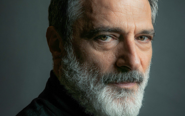 Γιώργος Κουμεντάκης: Ανανεώνεται για τρία χρόνια η θητεία του Καλλιτεχνικού Διευθυντή της ΕΛΣ