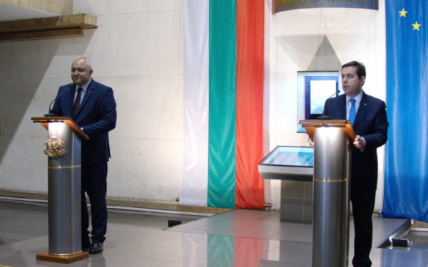 Επίσκεψη Μηταράκη στη Βουλγαρία: Στο επίκεντρο η κατάσταση στο μεταναστευτικό ζήτημα (βίντεο)