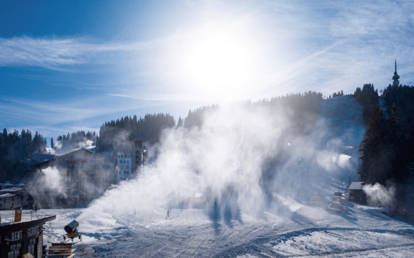 Αεροχείμαρρος φέρνει στην Ευρώπη χιόνια και ψύχος