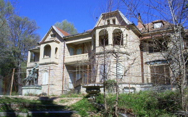 O θησαυρός της τέως βασιλικής οικογένειας των Γλύξμπουργκ στα κτήματα του Τατοϊου