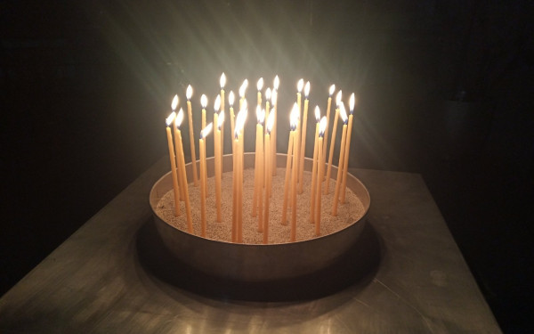 Θεσσαλονίκη: Αναβίωση του κατανυκτικού ποντιακού εθίμου, «Τ’ απεθαμενίων το λημόνεμα»