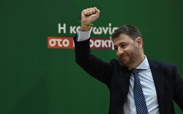 Εναρκτήριο λάκτισμα Ανδρουλάκη για τις εκλογές με ανακοινώσεις υποψηφίων 