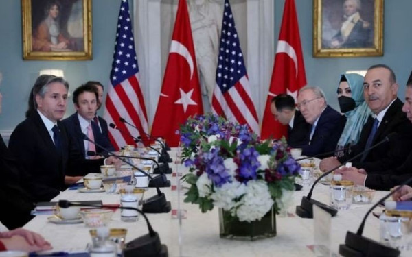 Πολιτική ίσων αποστάσεων ζήτησε ο Τσαβούσογλου από τον Μπλίνκεν - Γύρισε στην Τουρκία με "άδεια χέρια" για τα F-16