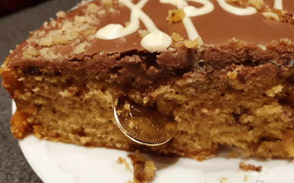 Θεσσαλονίκη: «Πρωταθλήτρια» στο τραπέζι της Πρωτοχρονιάς η βασιλόπιτα