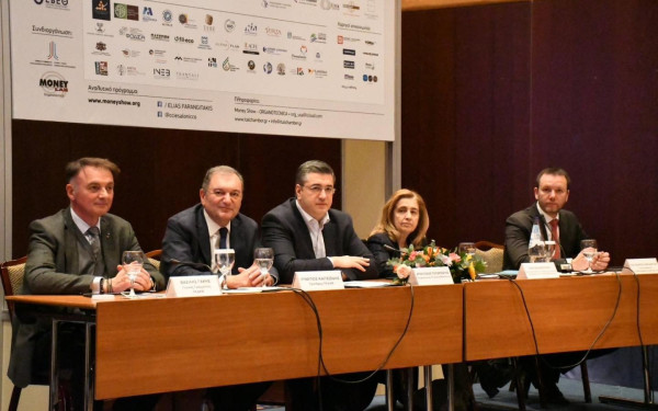 ΠΕΔΚΜ: Τα χρηματοδοτικά προγράμματα και οι επενδυτικές δυνατότητες των δήμων 