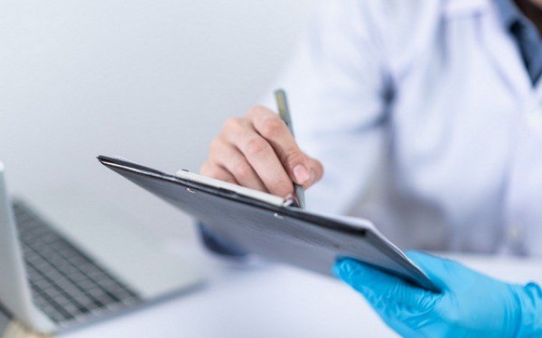 O Γολγοθάς του Θεσσαλονικιού που ξεσκέπασε τον «ψευτογιατρό» 