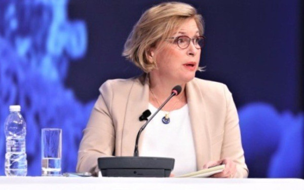 ΣΥΡΙΖΑ: Η κα Γκάγκα επιχείρησε πάλι να γράψει στα παλιά της τα παπούτσια γιατρούς και ασθενείς