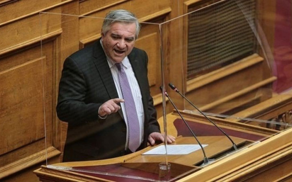 ΠΑΣΟΚ: Να διευρυνθεί ο κύκλος των προσκαλούμενων στην επιτροπή Θεσμών & Διαφάνειας για την τραγωδία στα Τέμπη