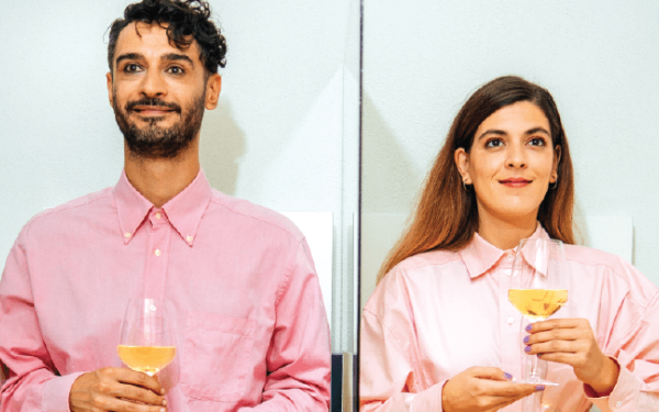 Θεσσαλονίκη: 140 λέξεις το όριο ημερήσιας επικοινωνίας σε υπόθεση θεατρικής παράστασης