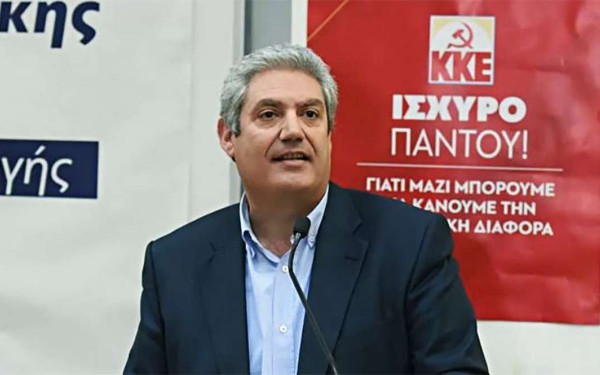Μάκης Παπαδόπουλος: Συμπαιγνία ΝΔ και ΣΥΡΙΖΑ για τις υποκλοπές στο τηλεφωνικό κέντρο της έδρας της ΚΕ του ΚΚΕ